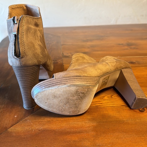 Steven Ella Peep Toe Shoe size 9 - Picture 3 of 7